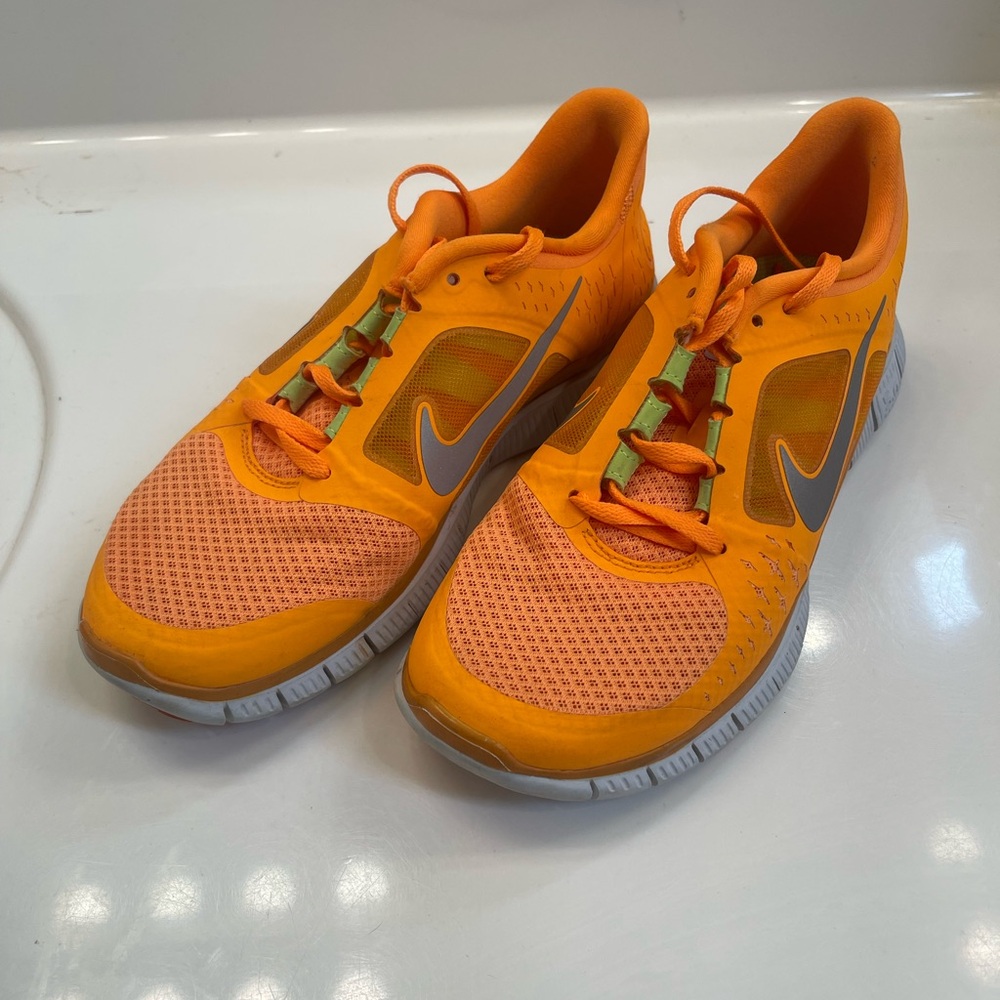 NIKE Free Sneakers